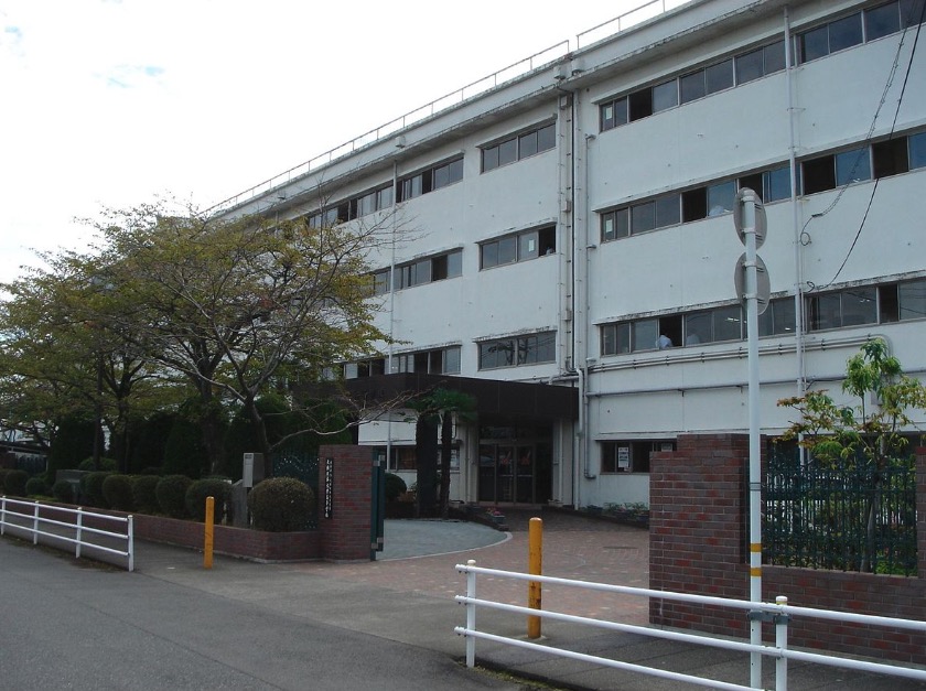 大垣日本大学高等学校